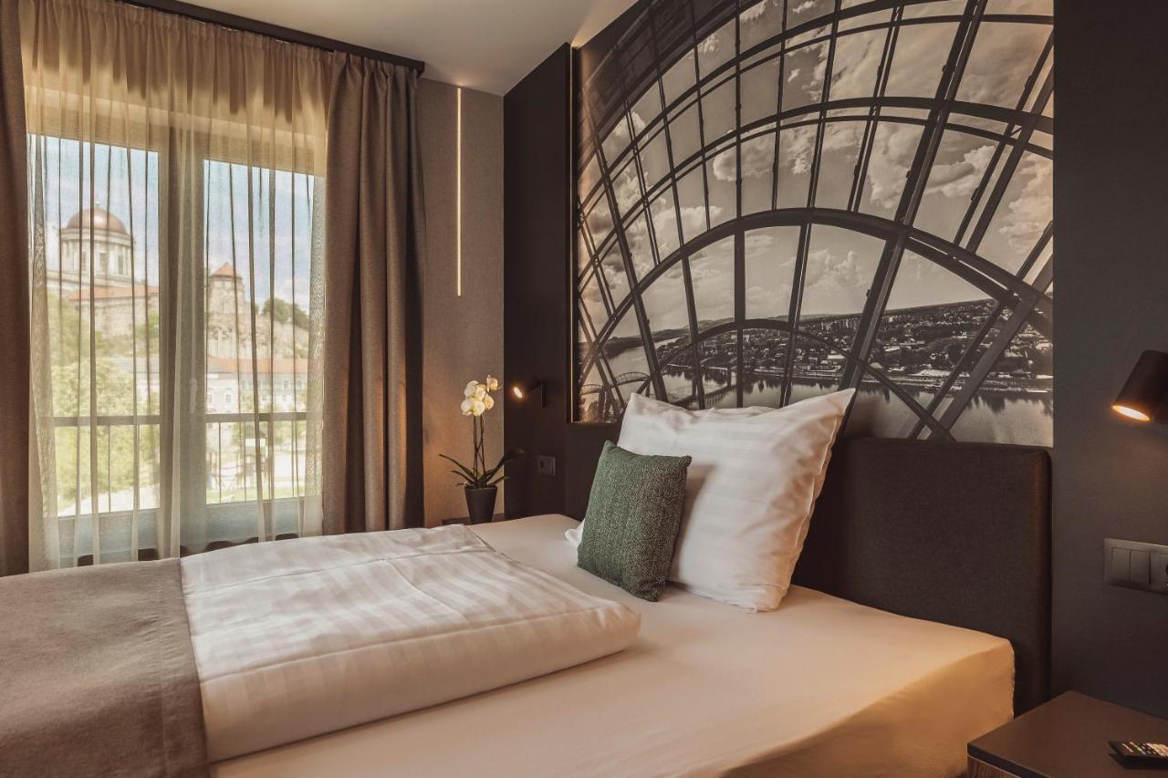 Mediterraneo Luxury Room Эстергом Экстерьер фото